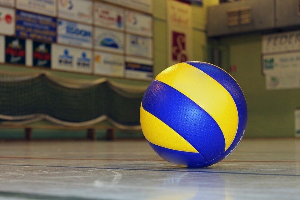 Товарищеские игры по волейболу пройдут в Школьном спортивном клубе «Титаны»